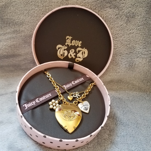 Vintage Juicy Couture Heart Necklace - Picture 3 of 5